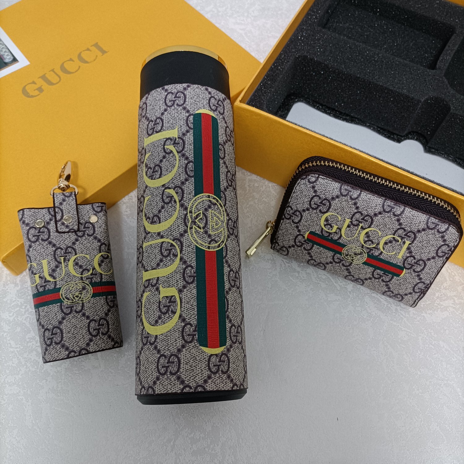 tumbler Gucci GG Supreme Gift Set – Gucci GG Supreme Gift Set