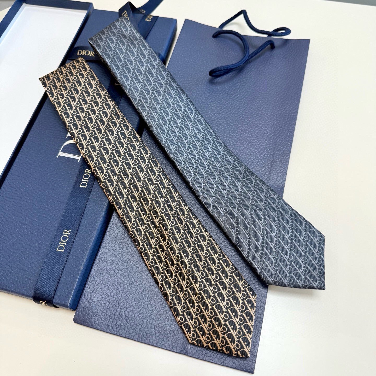 Dior Oblique Silk Tie Black Beige – Dior Oblique Silk Tie – Black &