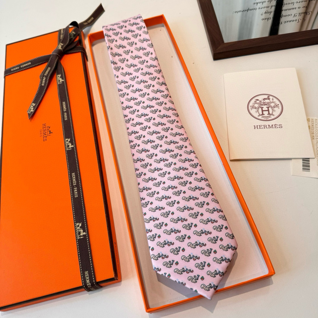 print Hermès Pink Squirrel Silk Tie – Hermès Pink Squirrel Print Silk