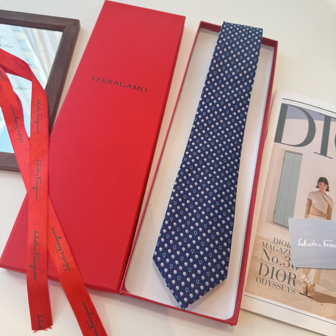 Ferragamo Navy Skull Print Silk Tie – Designer Neckwear