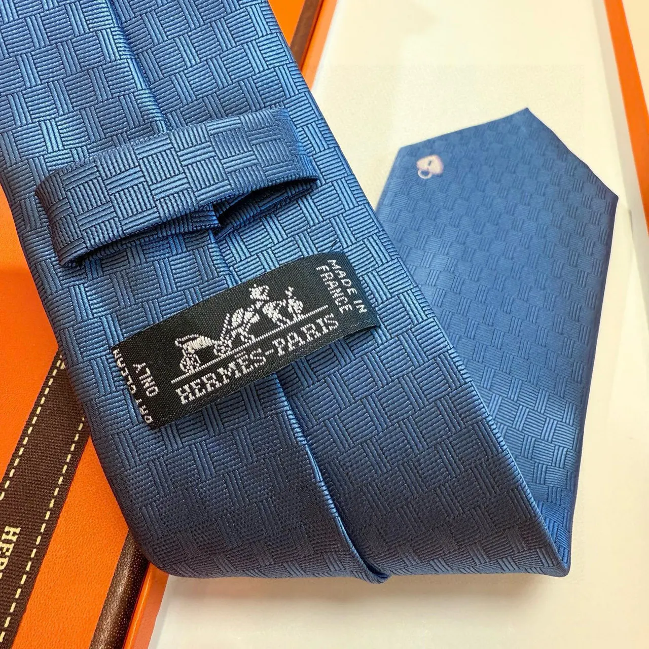 Hermès Blue Woven Silk Tie french - Hermès Blue Woven Silk Tie