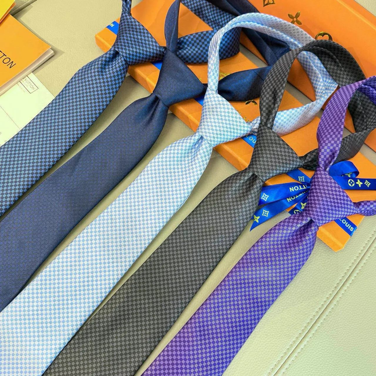 Hermès 'Lock' Silk Tie Collection - Exquisite Designs