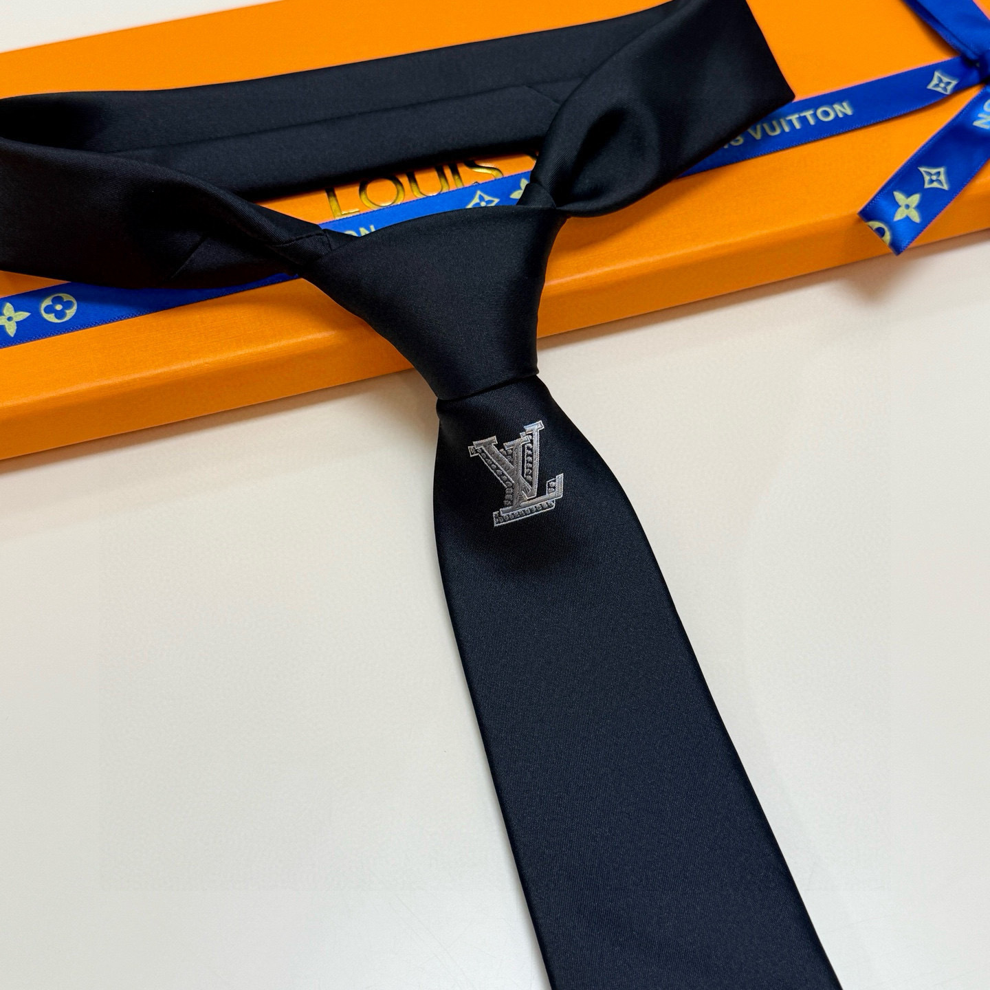 Louis Vuitton Black Silk Tie Silver LV Logo
