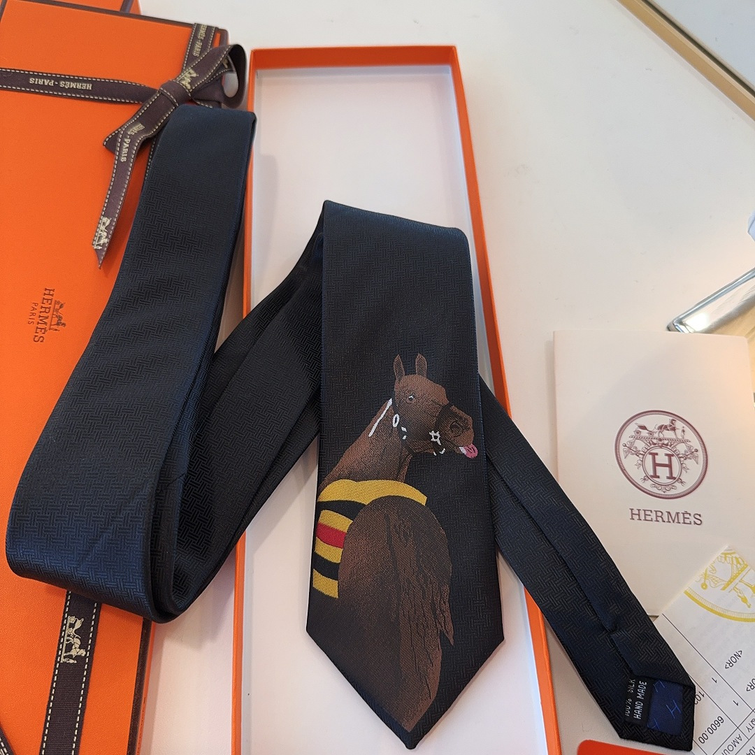motif Hermès Black Horse Silk Tie – Hermès Black Horse Motif Silk Tie