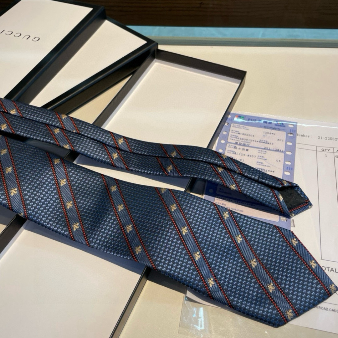 Gucci Navy Bee Silk Tie designer neckwear – Gucci Navy Bee Silk Tie