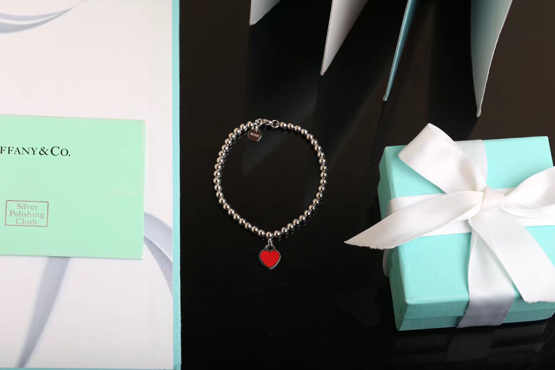 red Tiffany Silver Bead Bracelet – Tiffany Silver Bead Bracelet – Red