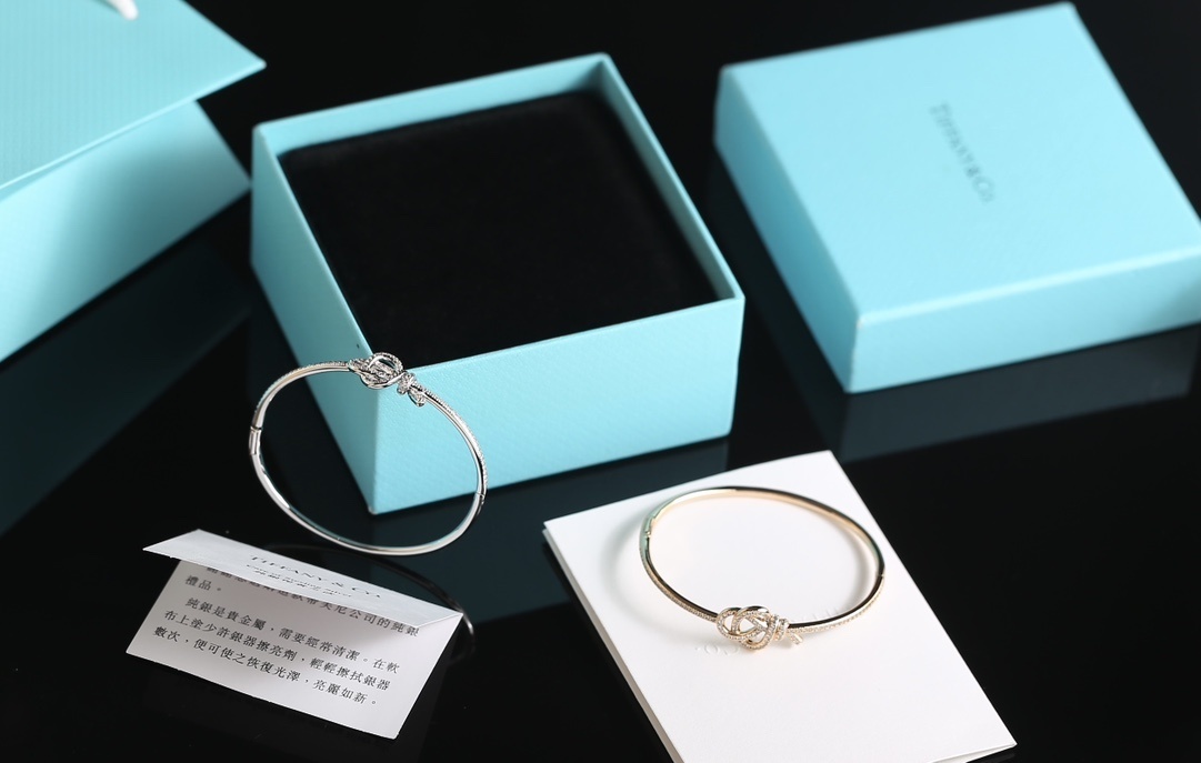 Tiffany Knot Pave Diamond Bangle – Silver & Gold