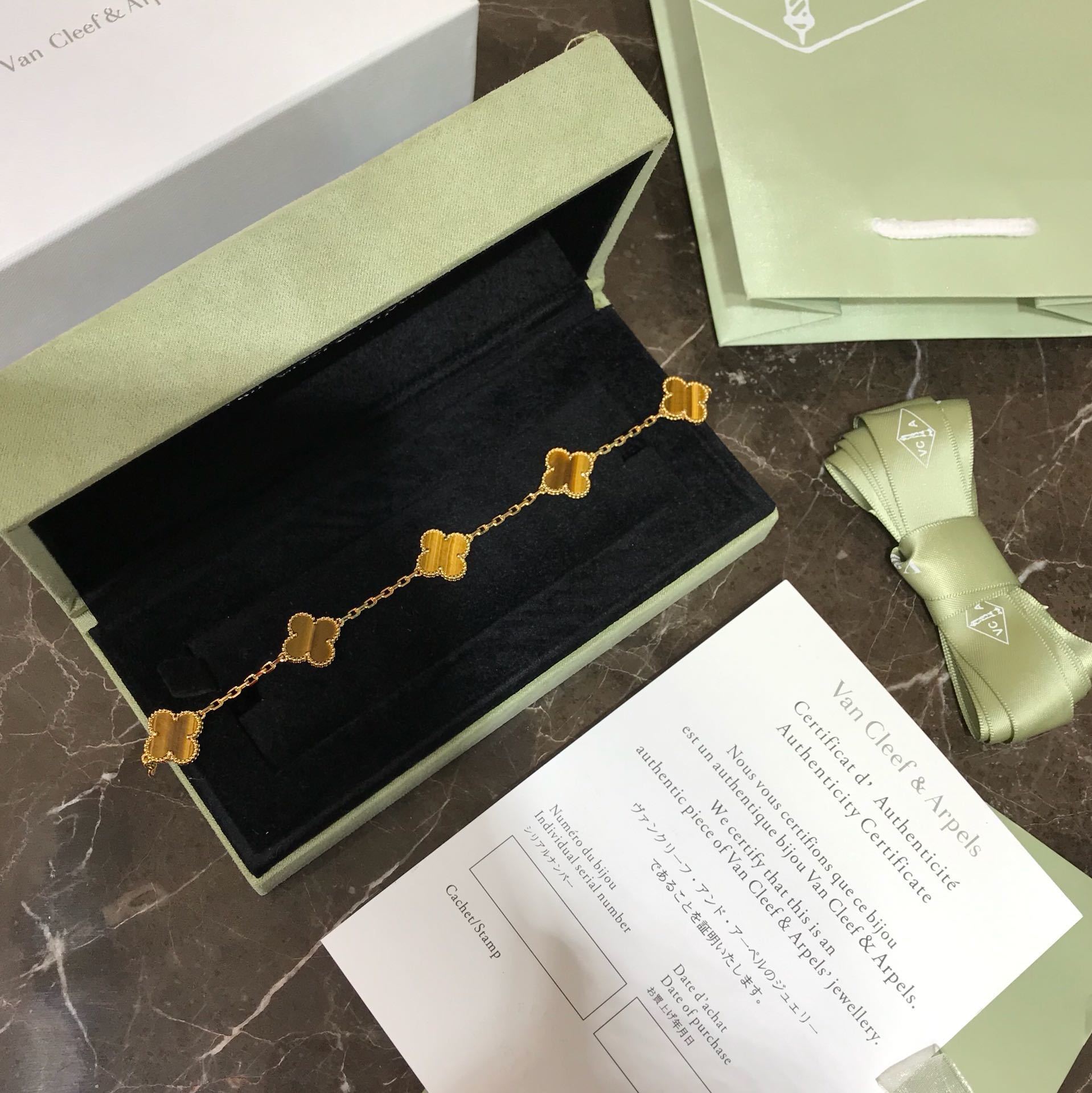 Van Cleef & Arpels Vintage Alhambra Bracelet – Tiger Eye