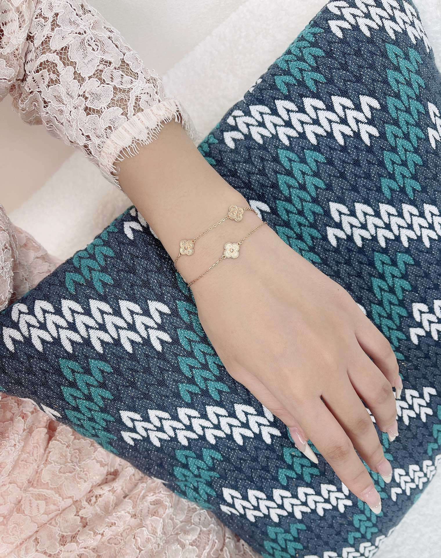 clover Van Cleef Rose Gold Bracelet – Van Cleef Rose Gold Clover