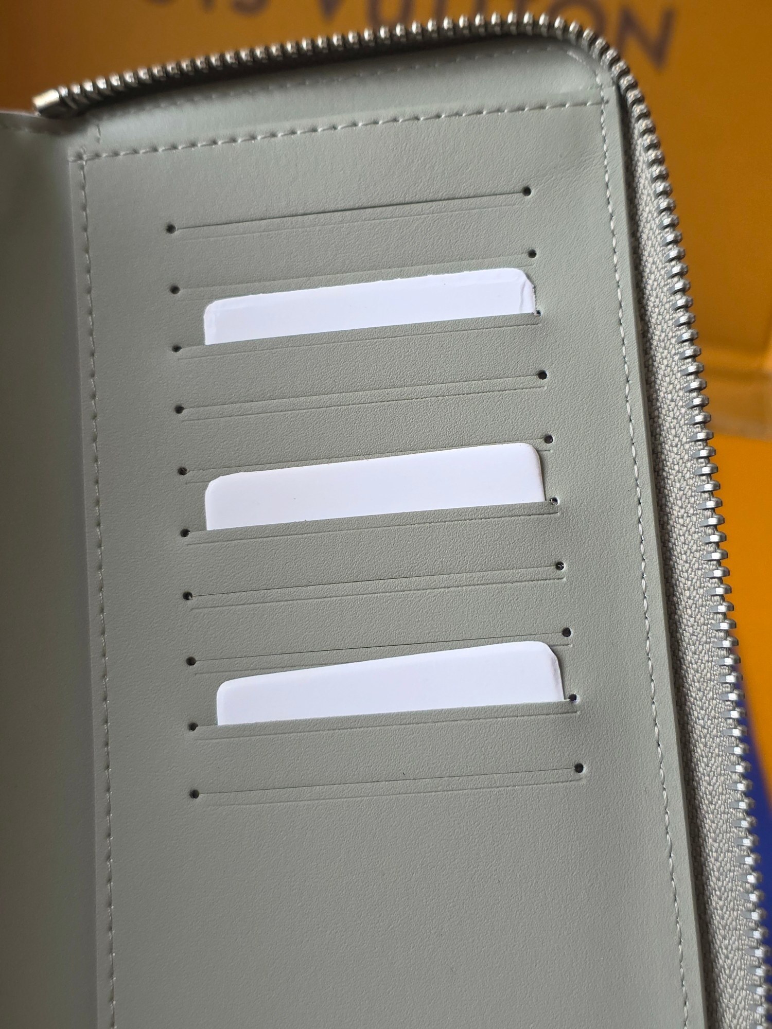 Louis Vuitton Nimbus Grey Zippy Wallet - Authentic LV