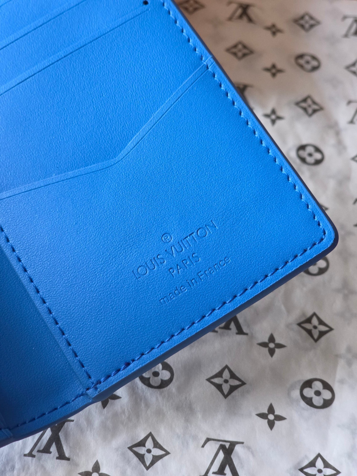 leather Louis Vuitton Azure Card Holder - Louis Vuitton Azure Leather