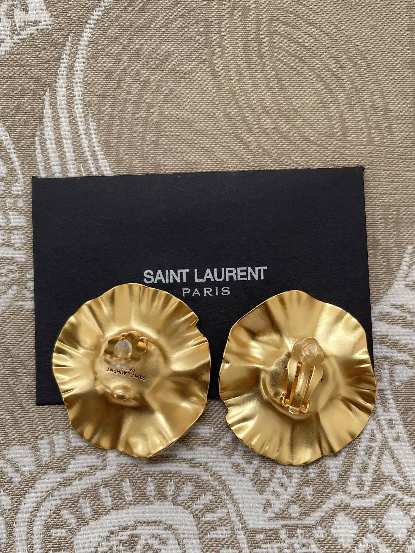tone Saint Laurent Gold Pearl Earrings
