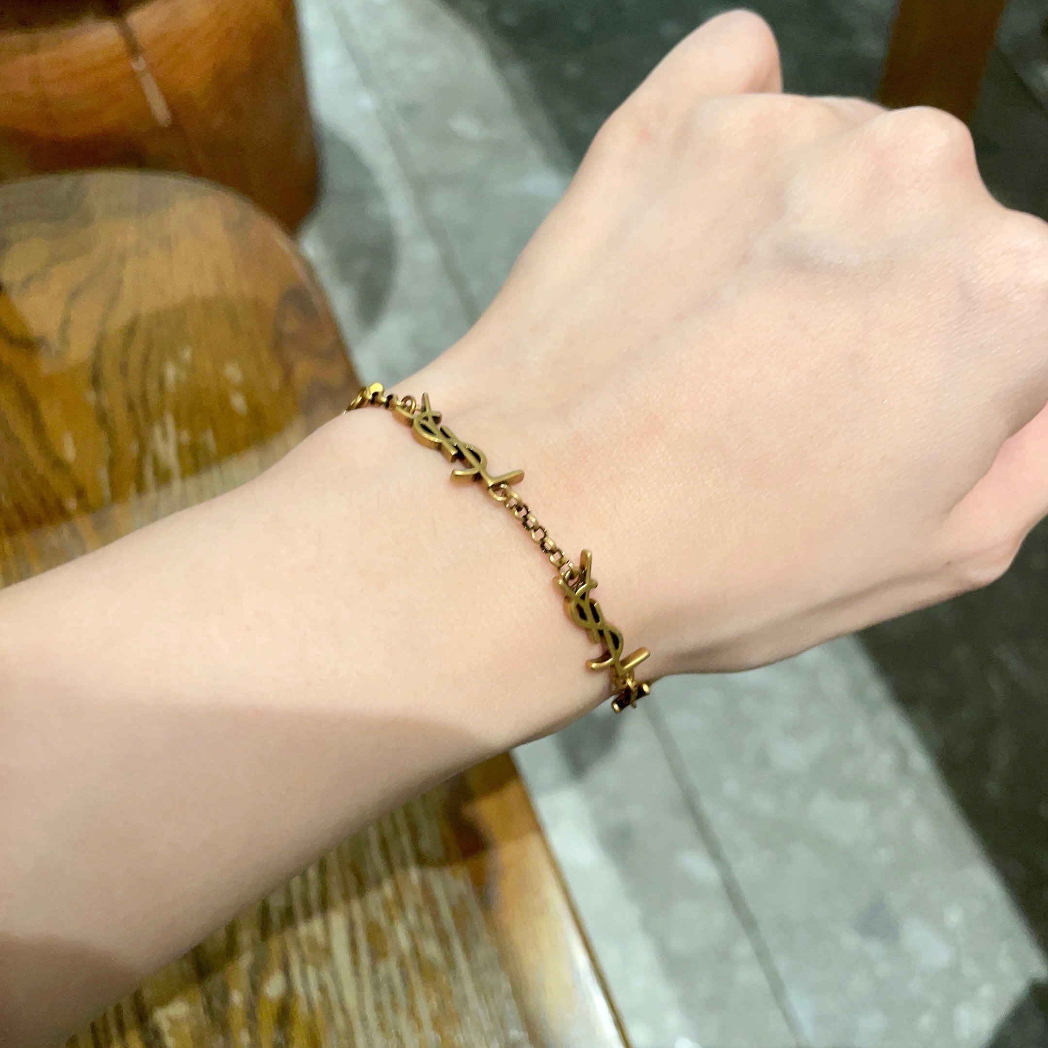 Saint Laurent Gold YSL Bracelet – Saint Laurent Gold YSL Link Bracelet