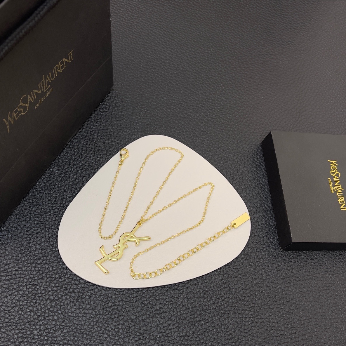 YSL Gold-Tone Necklace – YSL Gold-Tone Logo Pendant Necklace – Iconic