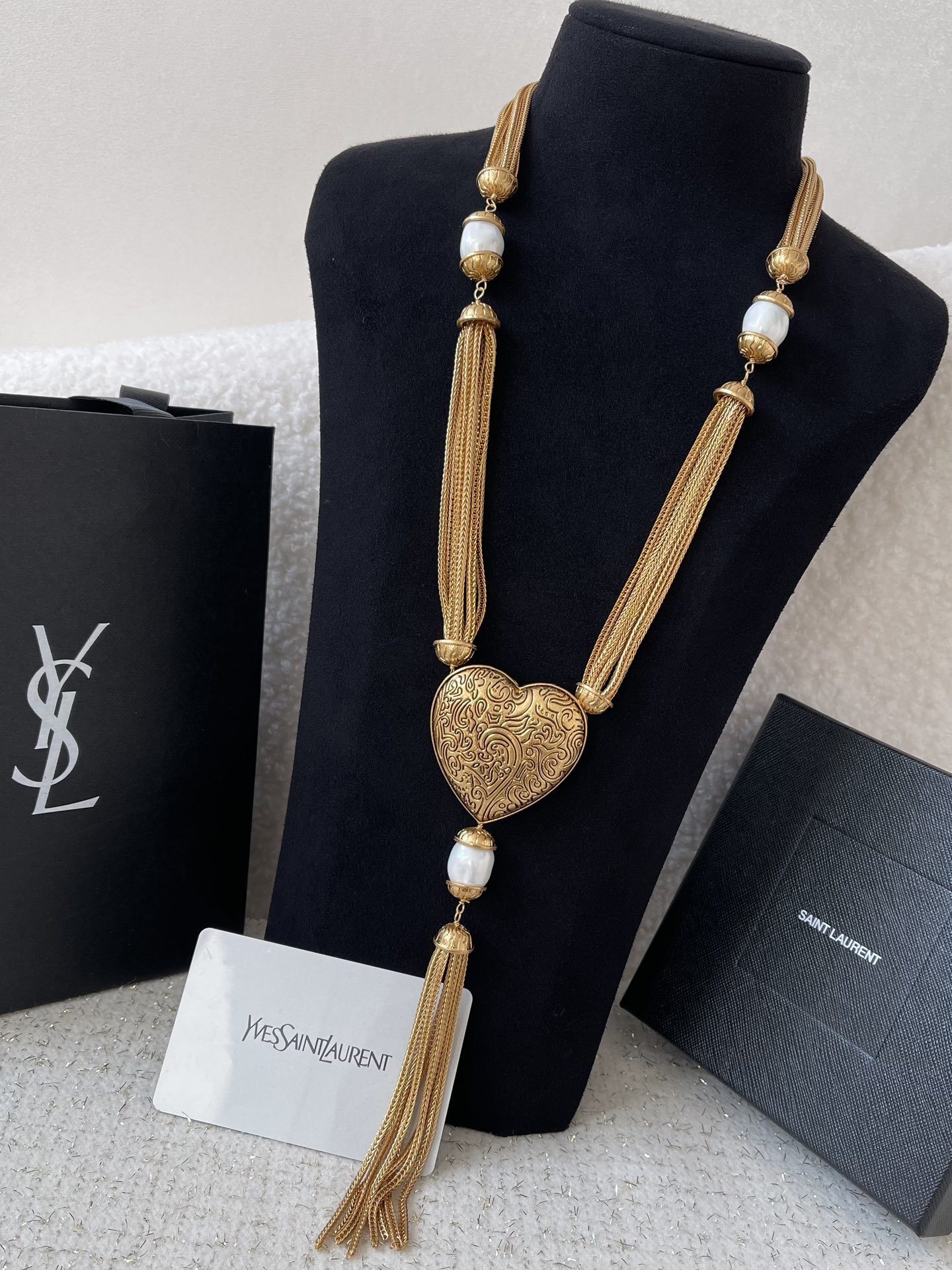Saint Laurent Heart Pearl Necklace – Saint Laurent Gold Heart Pearl