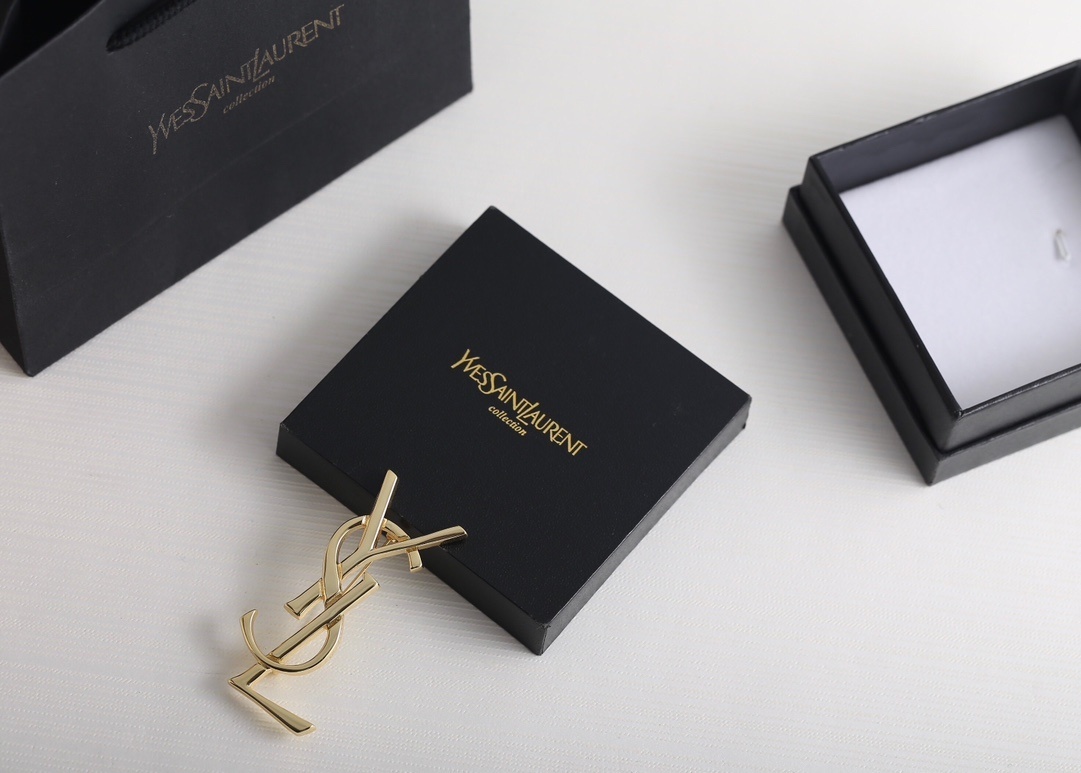 saint YSL Gold Cassandre Brooch – YSL Gold Cassandre Brooch – Saint