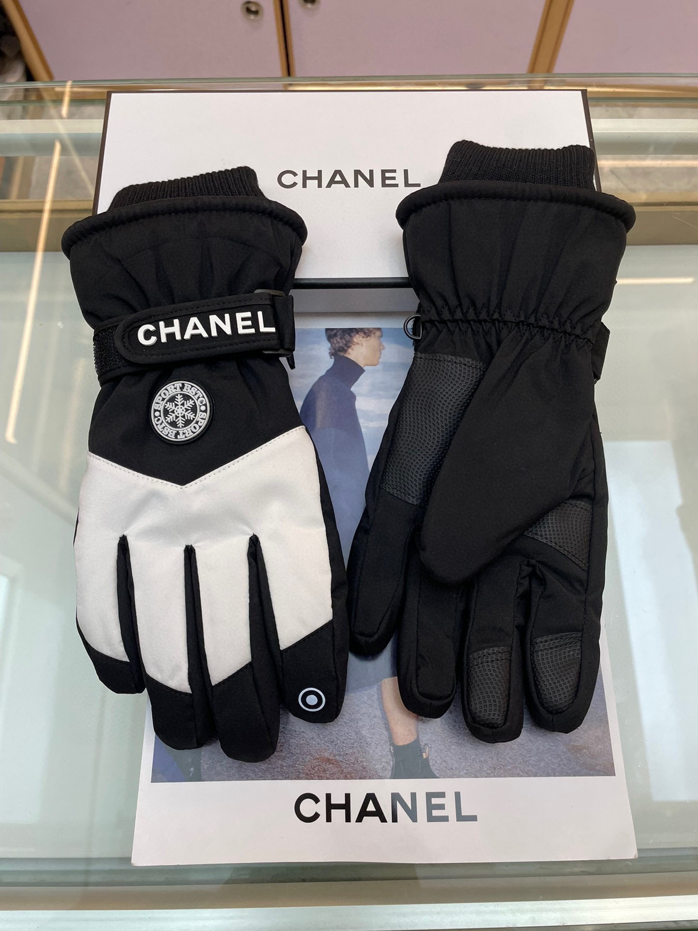Chanel Black & White Ski Gloves logo