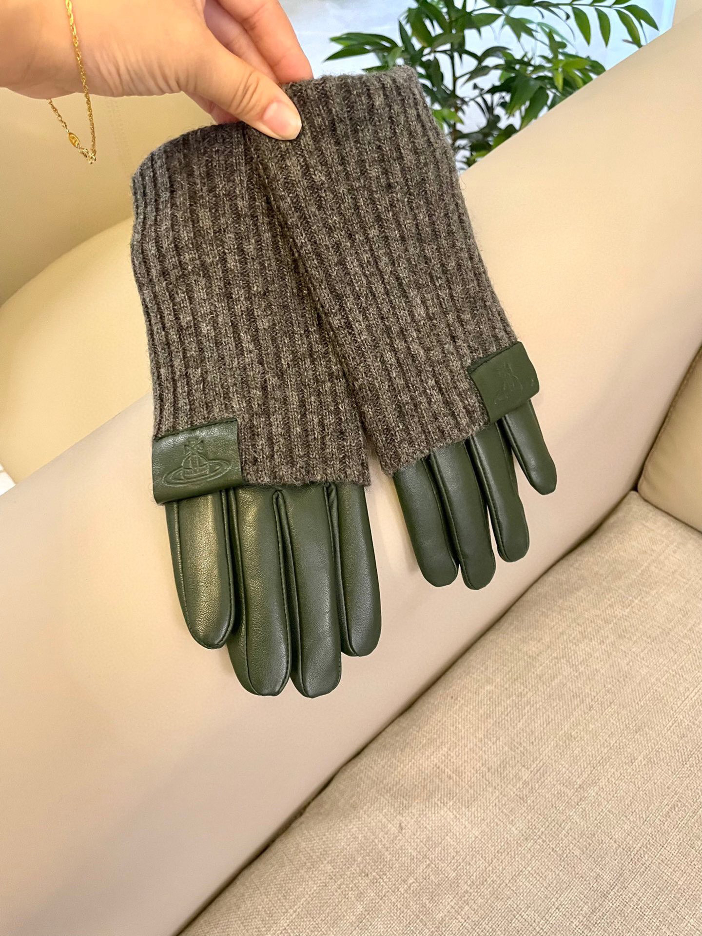 Vivienne Westwood Olive Leather Knit Gloves