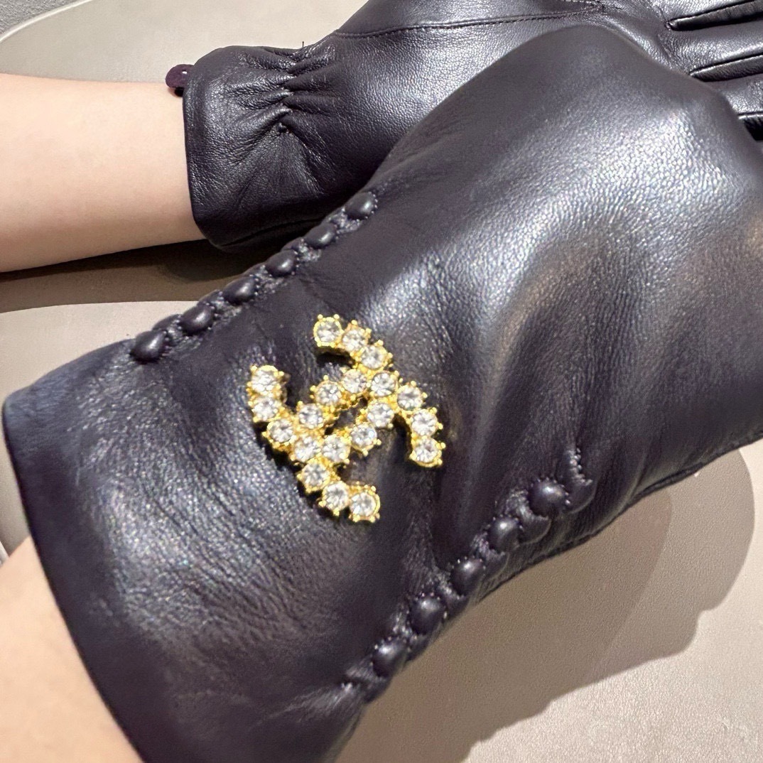 Chanel Gold CC Leather Gloves