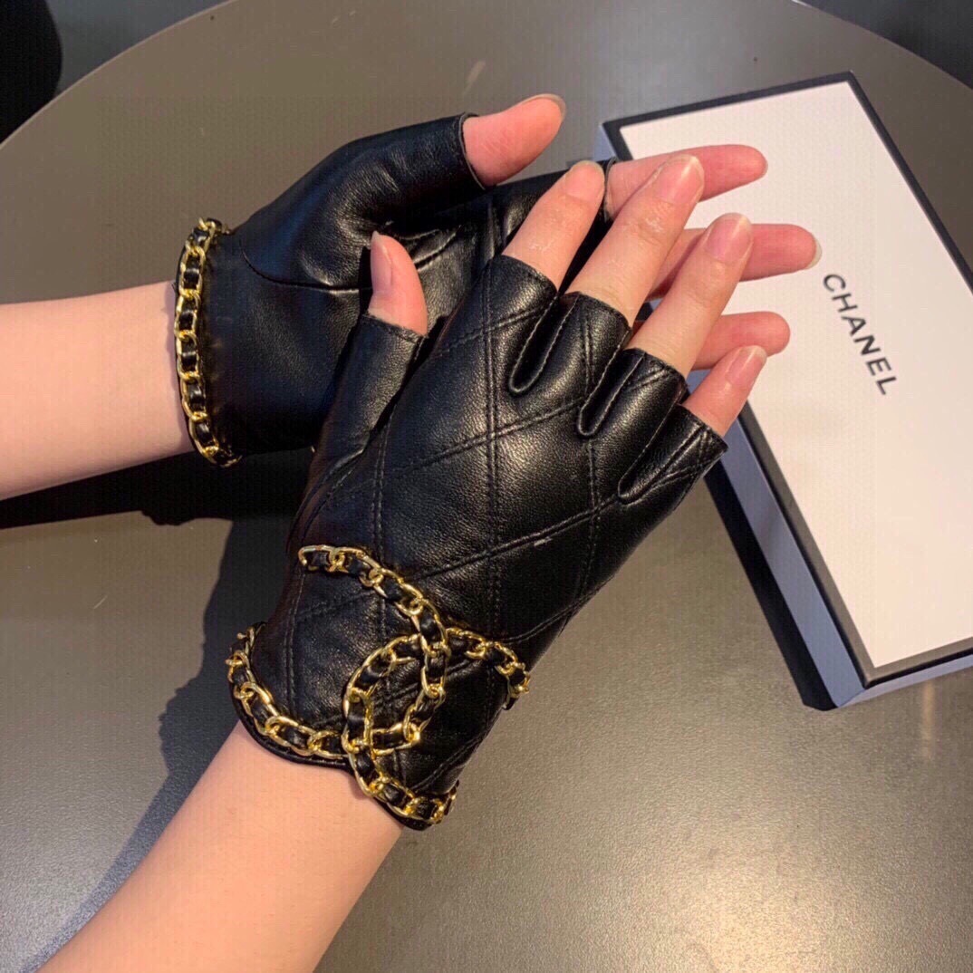 Chanel Black Leather Gold Chain Gloves