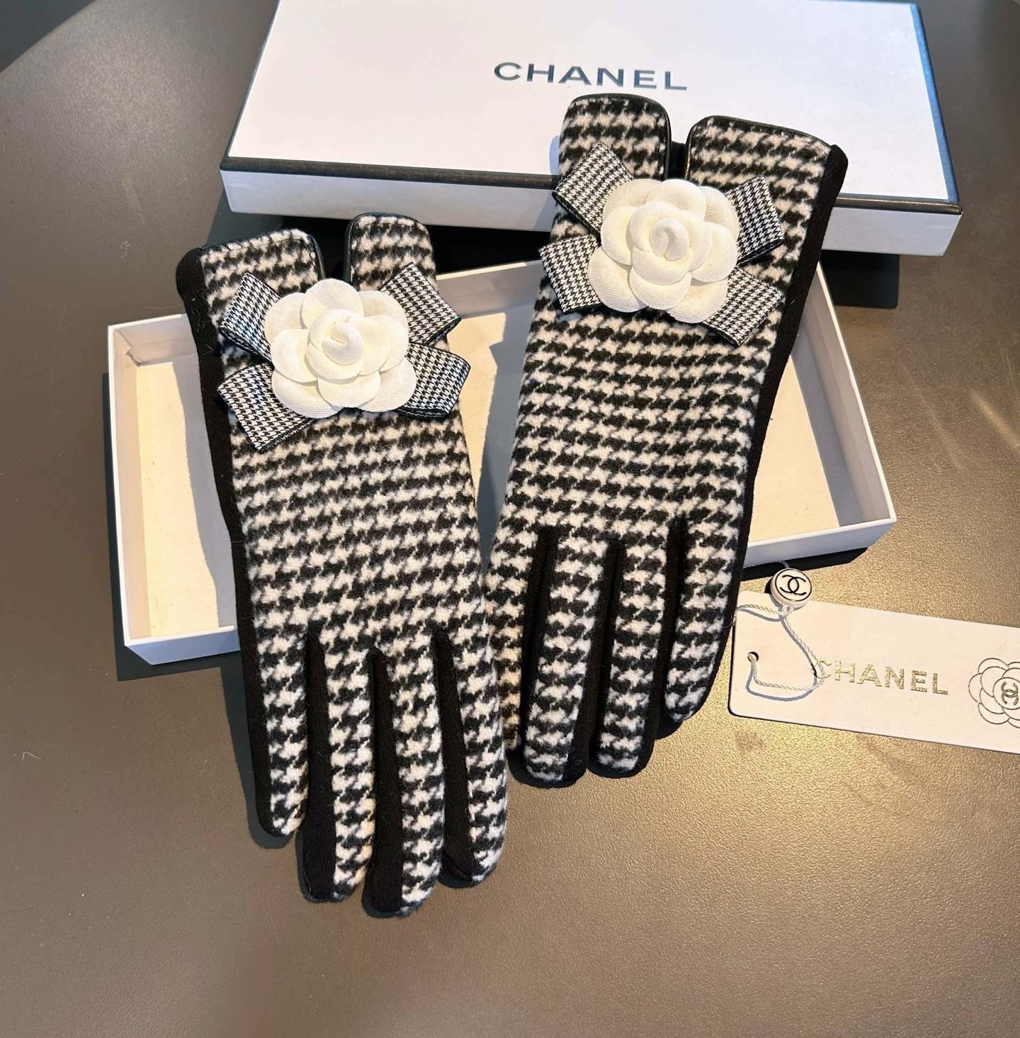 designer Chanel Houndstooth Gloves White Camellia