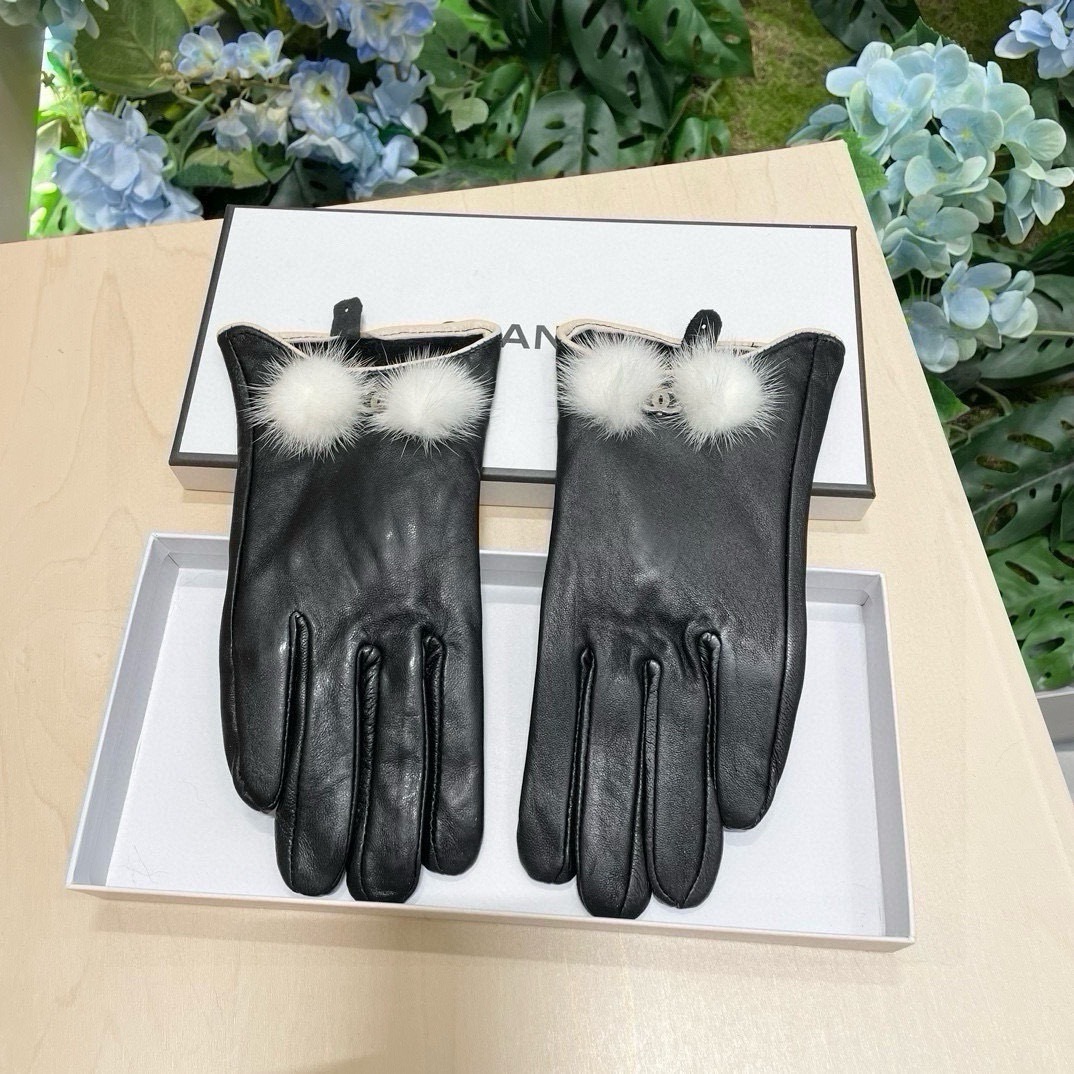Chanel Leather Gloves Pom Poms – Chanel Black Leather Gloves with