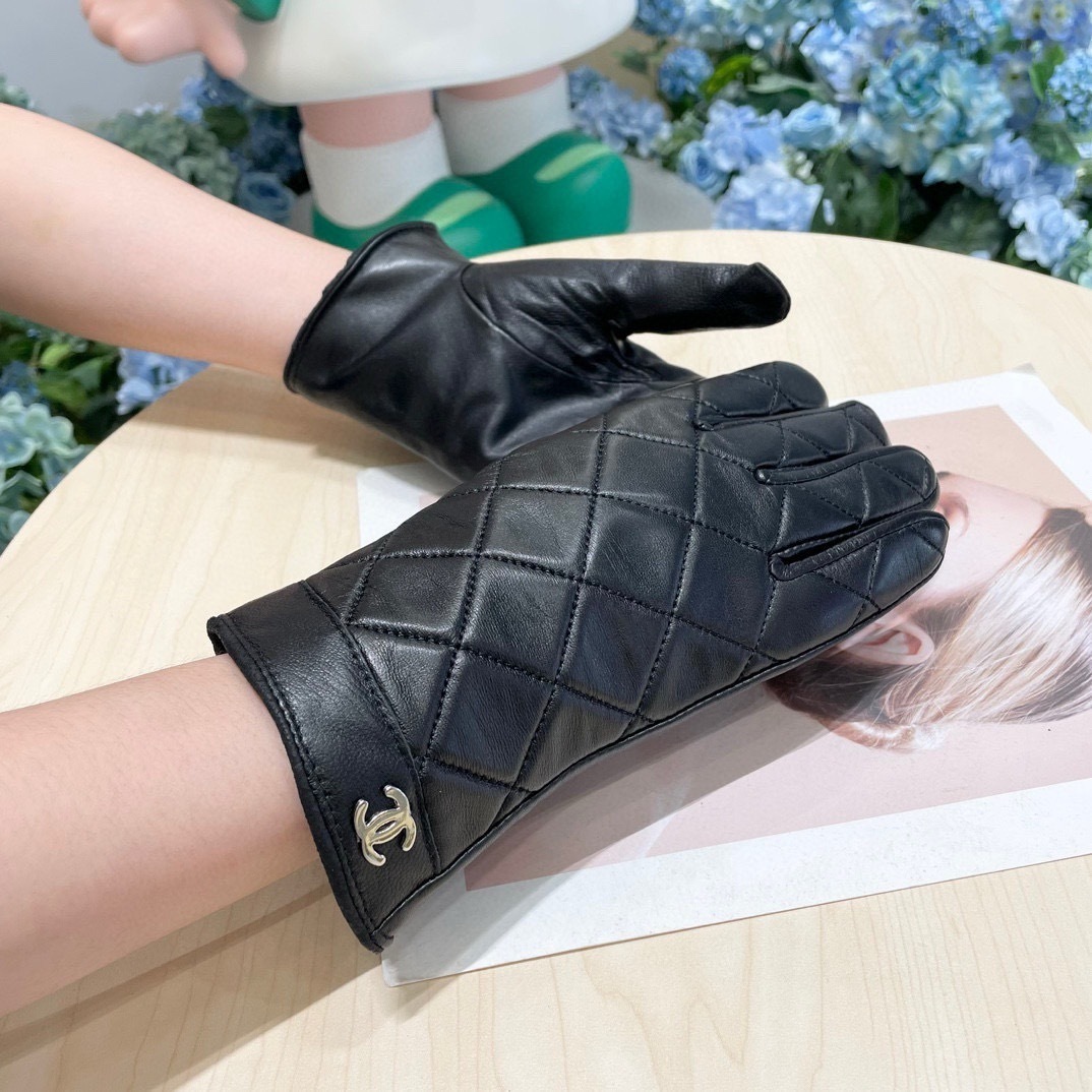 cc Chanel Black Quilted Lambskin Gloves – Chanel Black Quilted