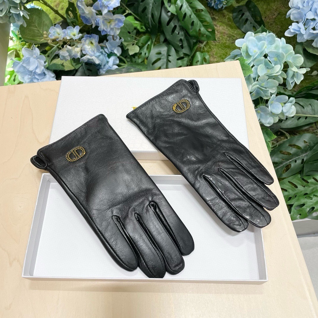 Dior Black Lambskin Gloves – Gold Logo Detail