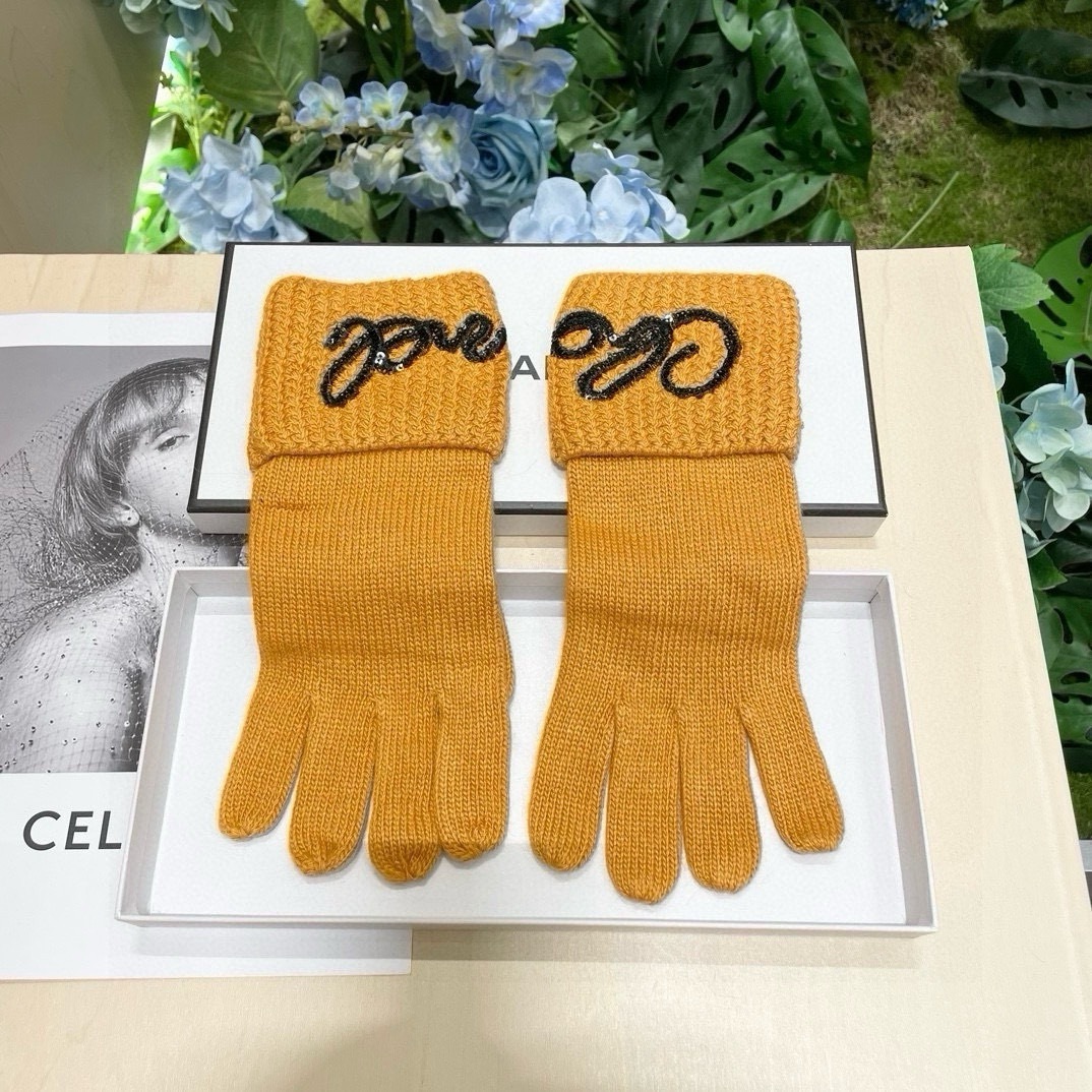 Celine Mustard Logo Knit Gloves – Designer Warmth