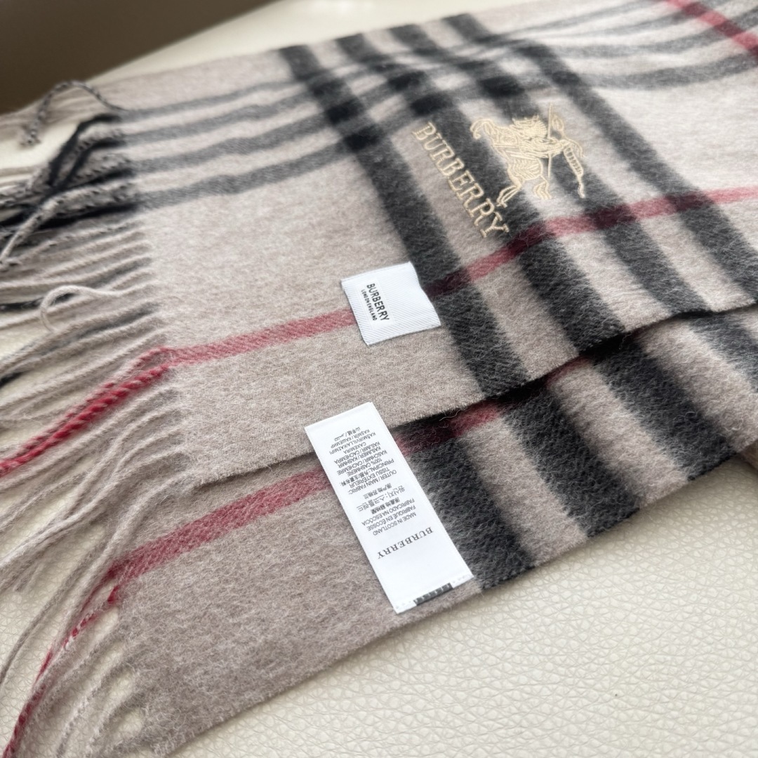 Burberry Pale Grey Scarf – Burberry Classic Check Cashmere Scarf