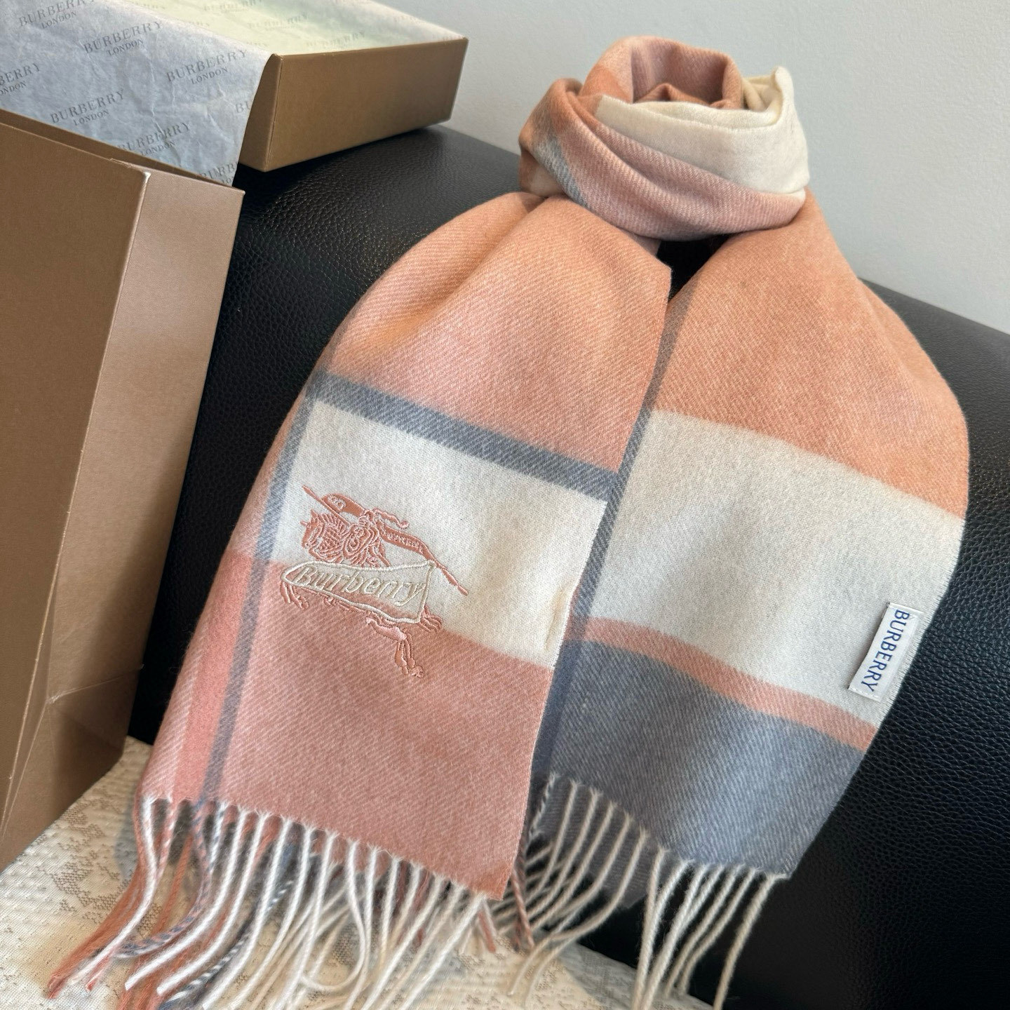 wool Burberry Pink Check Scarf – Burberry Pink Check Wool Scarf