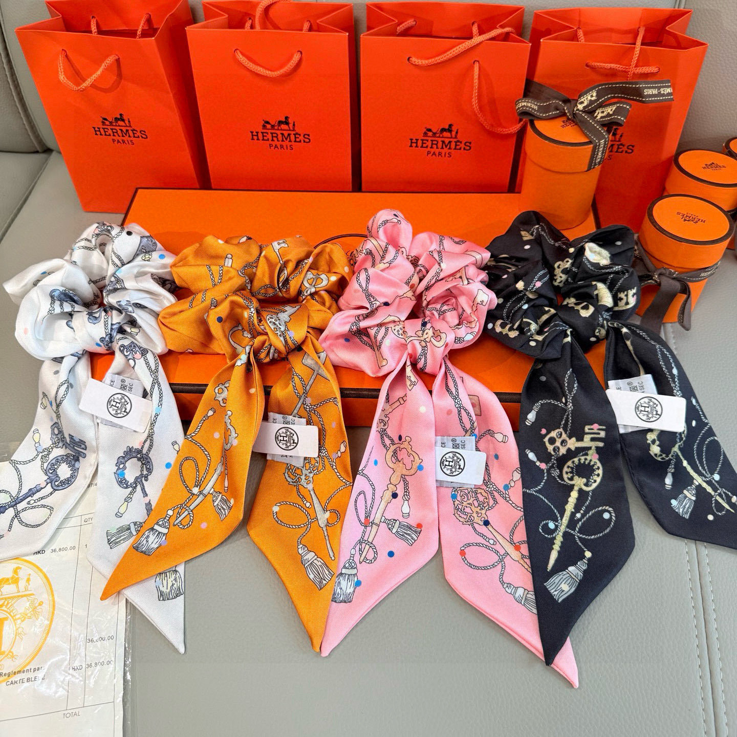 silk Hermès Key Print Scrunchie – Hermès Key Print Silk Hair Scrunchie