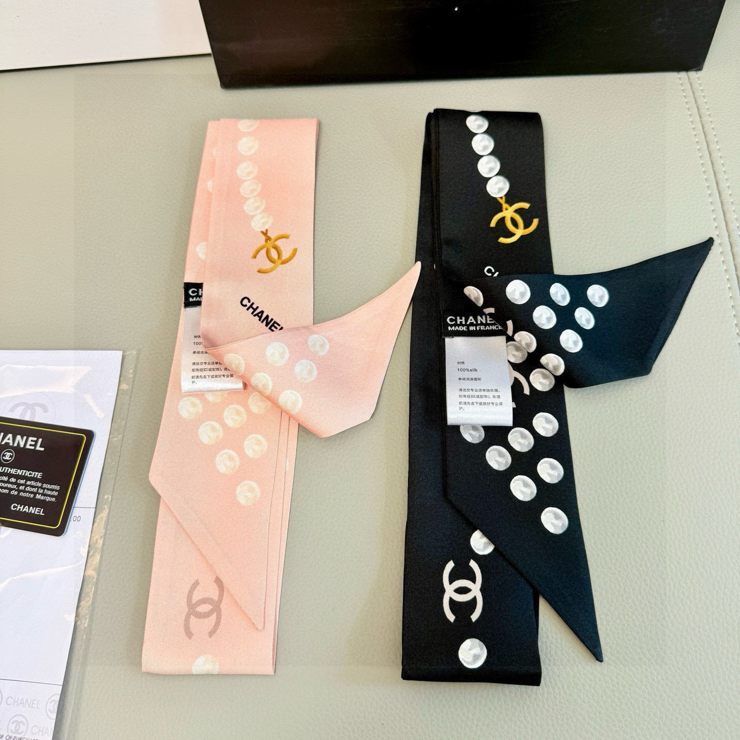 Chanel Pink Pearl Bandana – Chanel Pink Pearl Silk Bandana – Designer