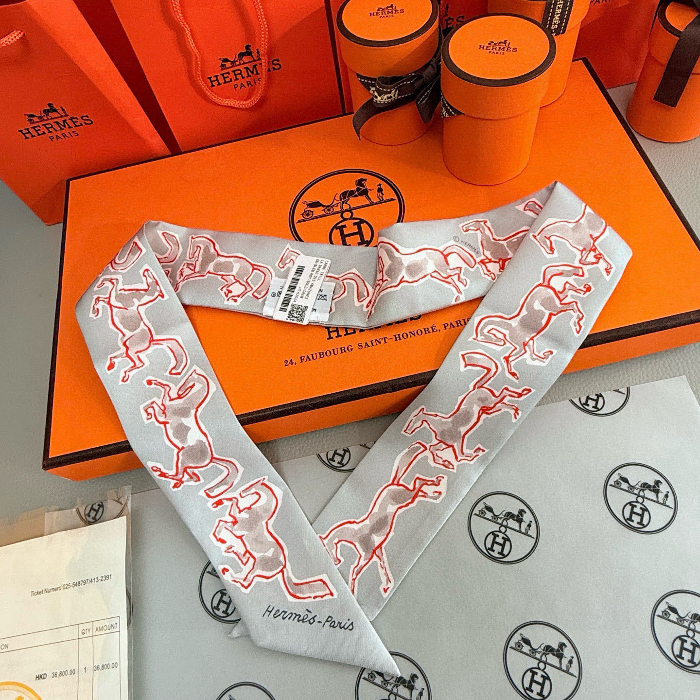 Hermès Gray Silk Twilly – Horse Motif