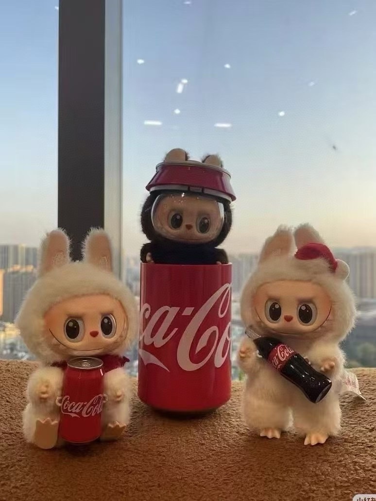 拉布布 Labubu Album Collection | Collectible Art Toys