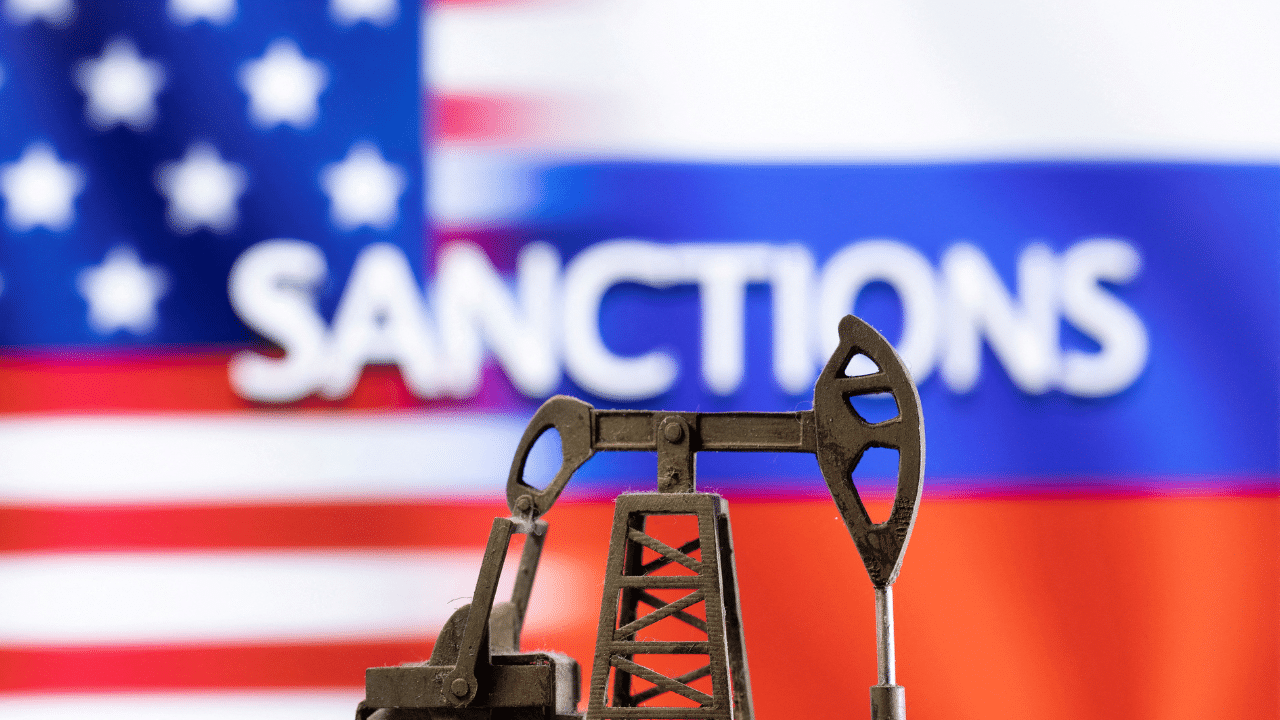 US Issues Hundreds of New Sanctions Targeting Russia
