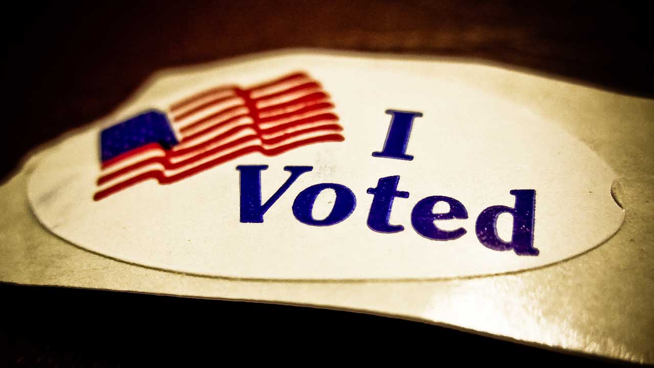 A sticker saying, "I Voted" (Photo by Vox Efx/Licensed under CC BY 2.0)