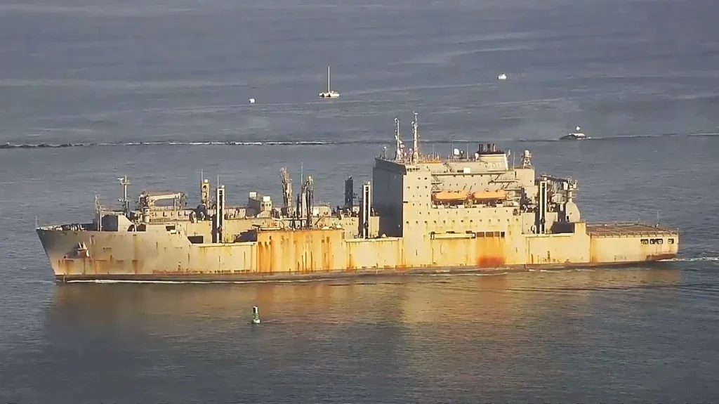 usns washington chambers (t ake 11)