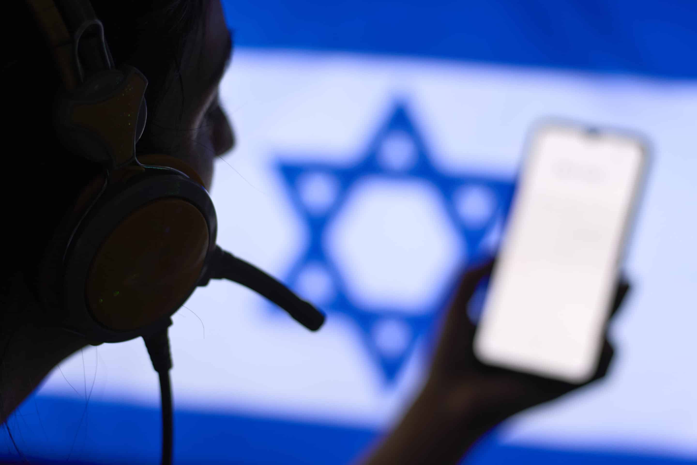 israel secret service officer recording conversations