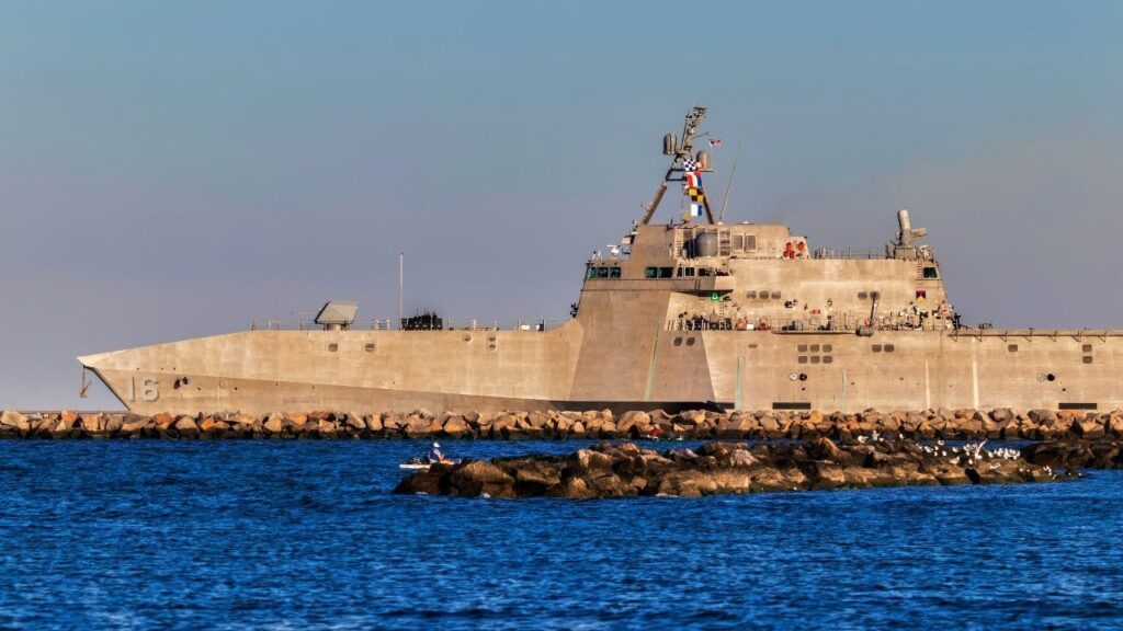 littoral combat ship (lcs)