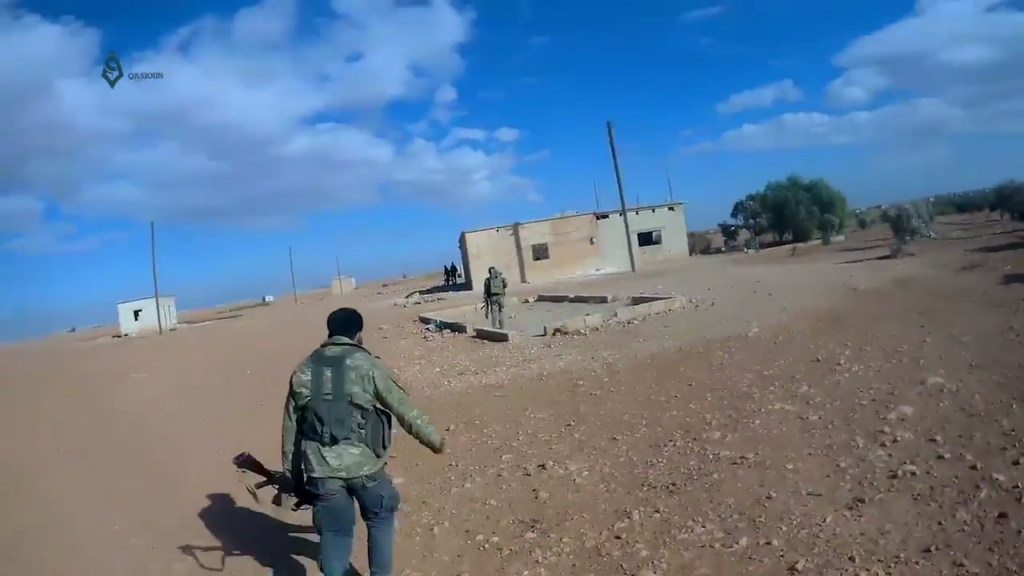 hayat tahrir al sham fighters in mushairfa, northeastern hama