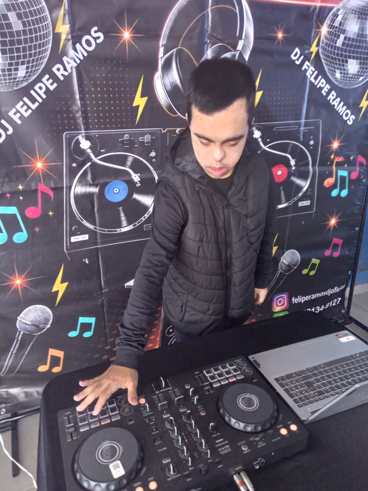 dj 1