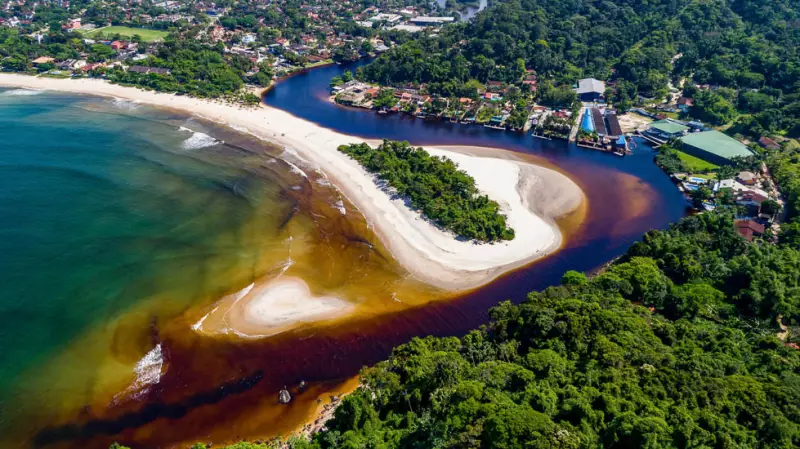 Barra do Una