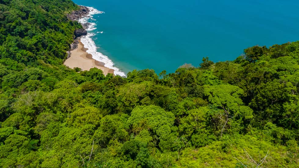 Praia Brava do Guaecá