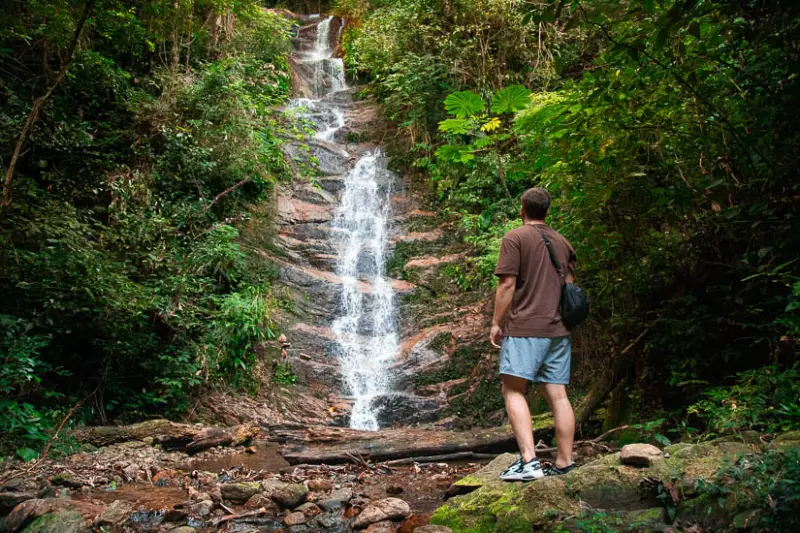 Cachoeira da Reserva du Moulin