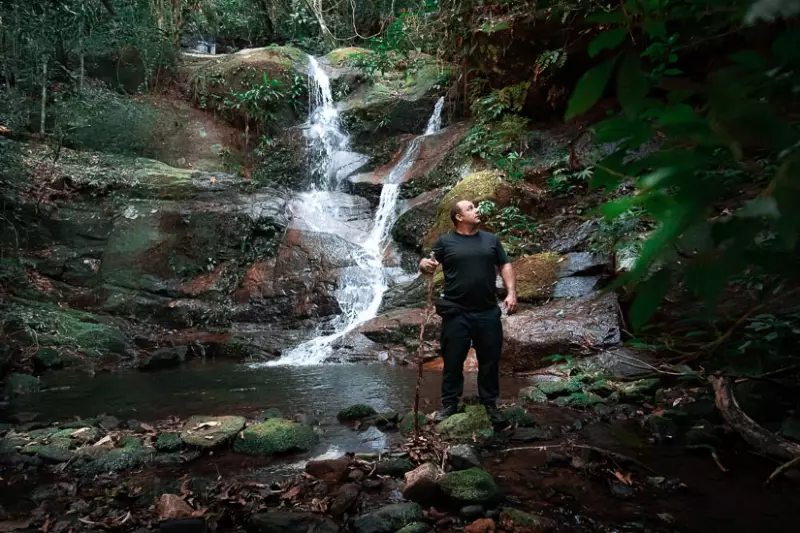 Cachoeira da Reserva du Moulin