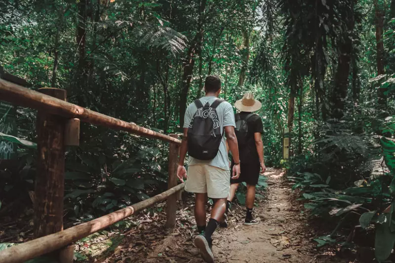Cachoeira da Pedra Lisa e Hidromassagem