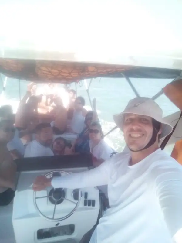 Alma Surf Tour
