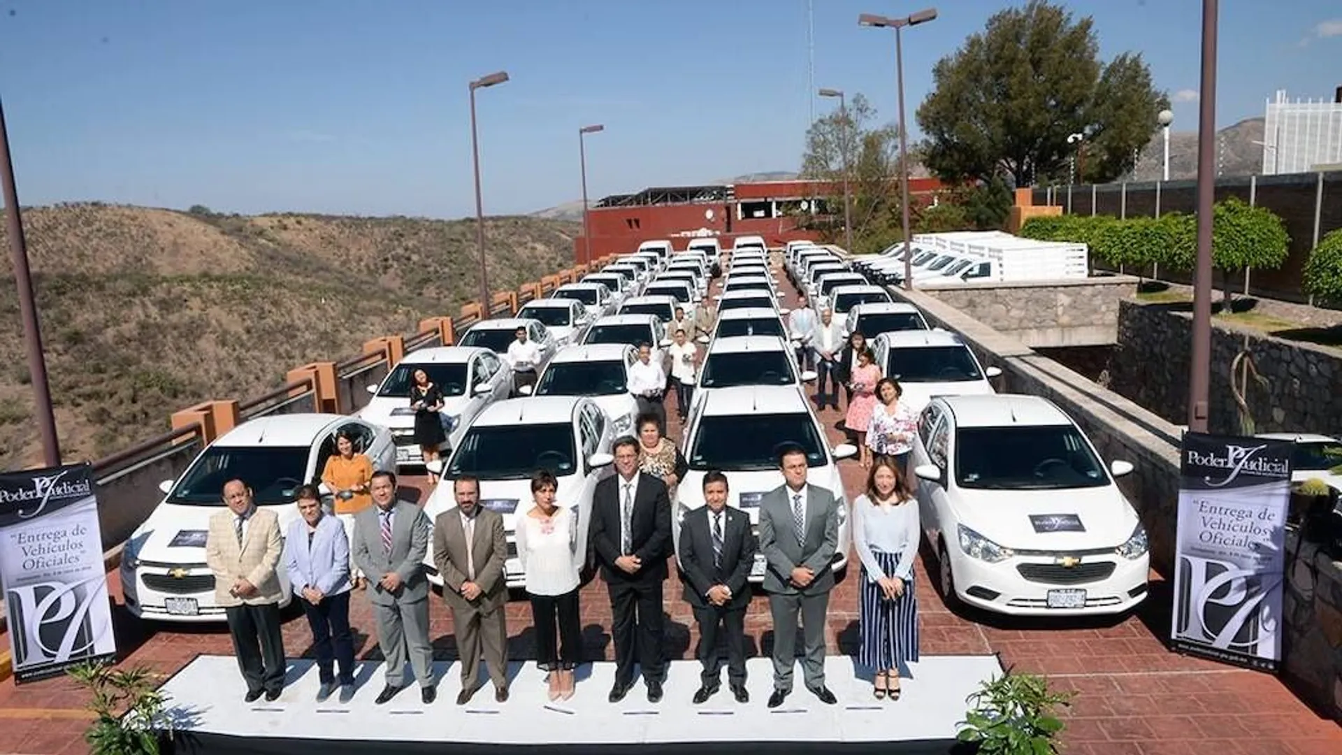 Cuidan a jueces con camioneta blindada destinada originalmente a presidenta del STJ
