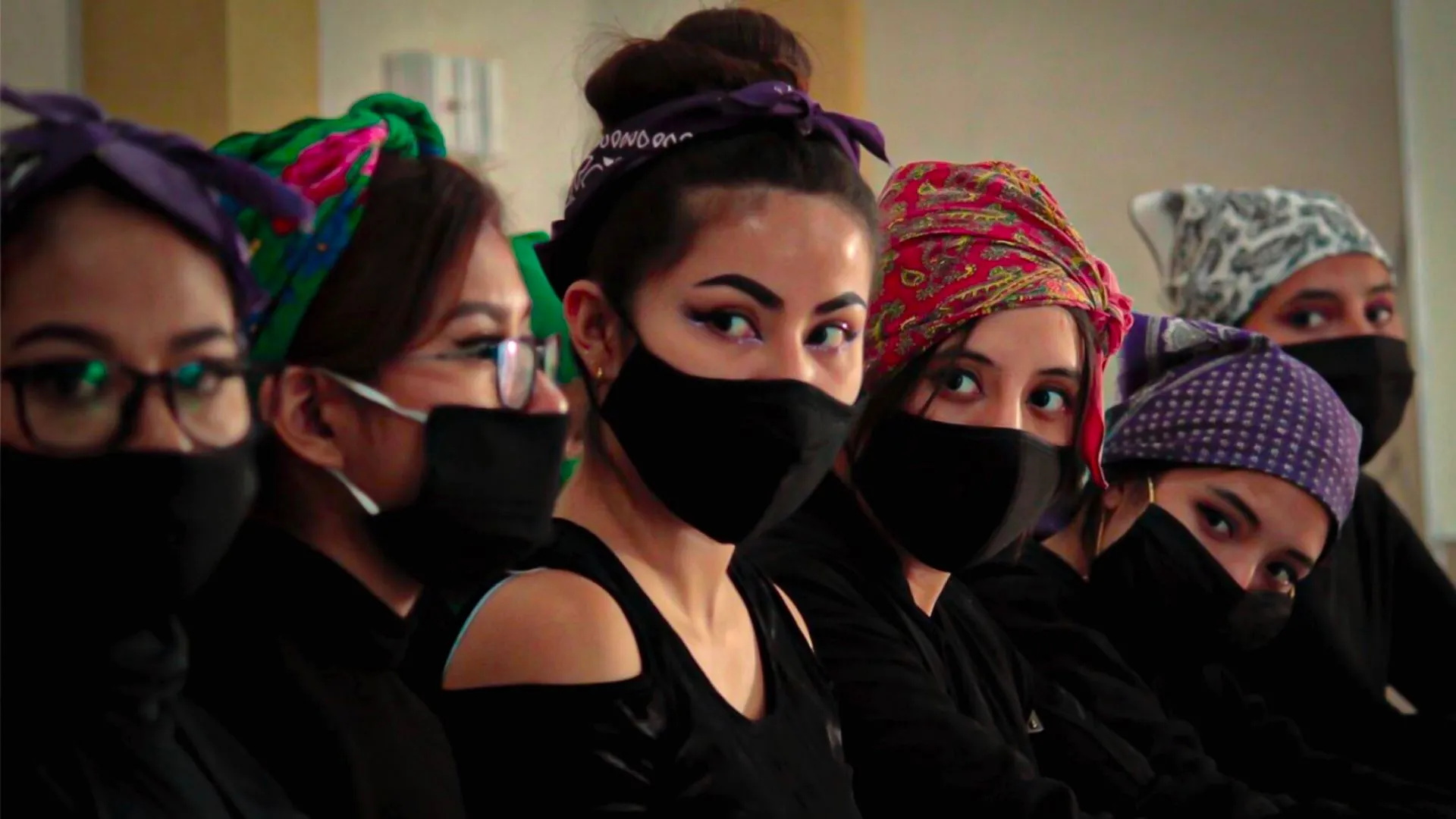 La persecución sigue, denuncian feministas: despidos, acoso y revictimización no nos detendrán